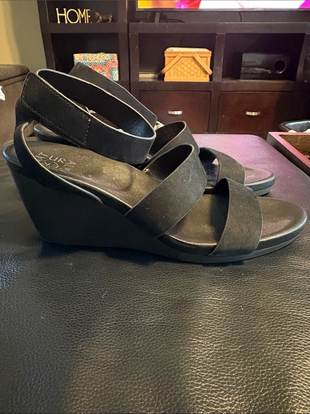 Naturalizer Gen N Ignite Lightweight Black Nubuck Leather Wedge Sandals